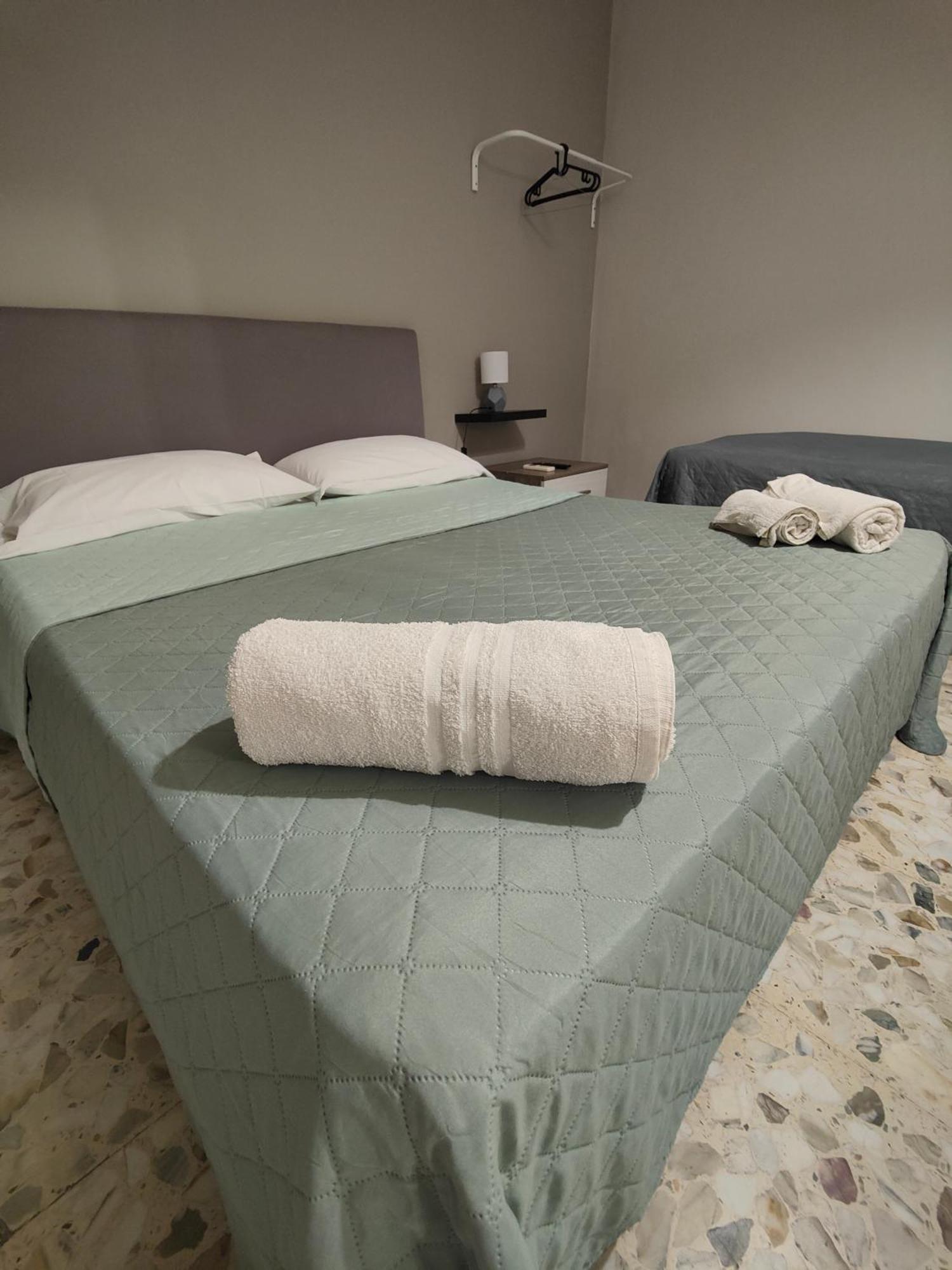 Etnea Gioeni House Suite Catania Ngoại thất bức ảnh